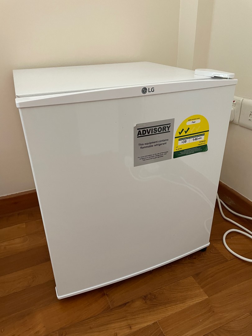 LG Mini Fridge, TV & Home Appliances, Kitchen Appliances, Refrigerators