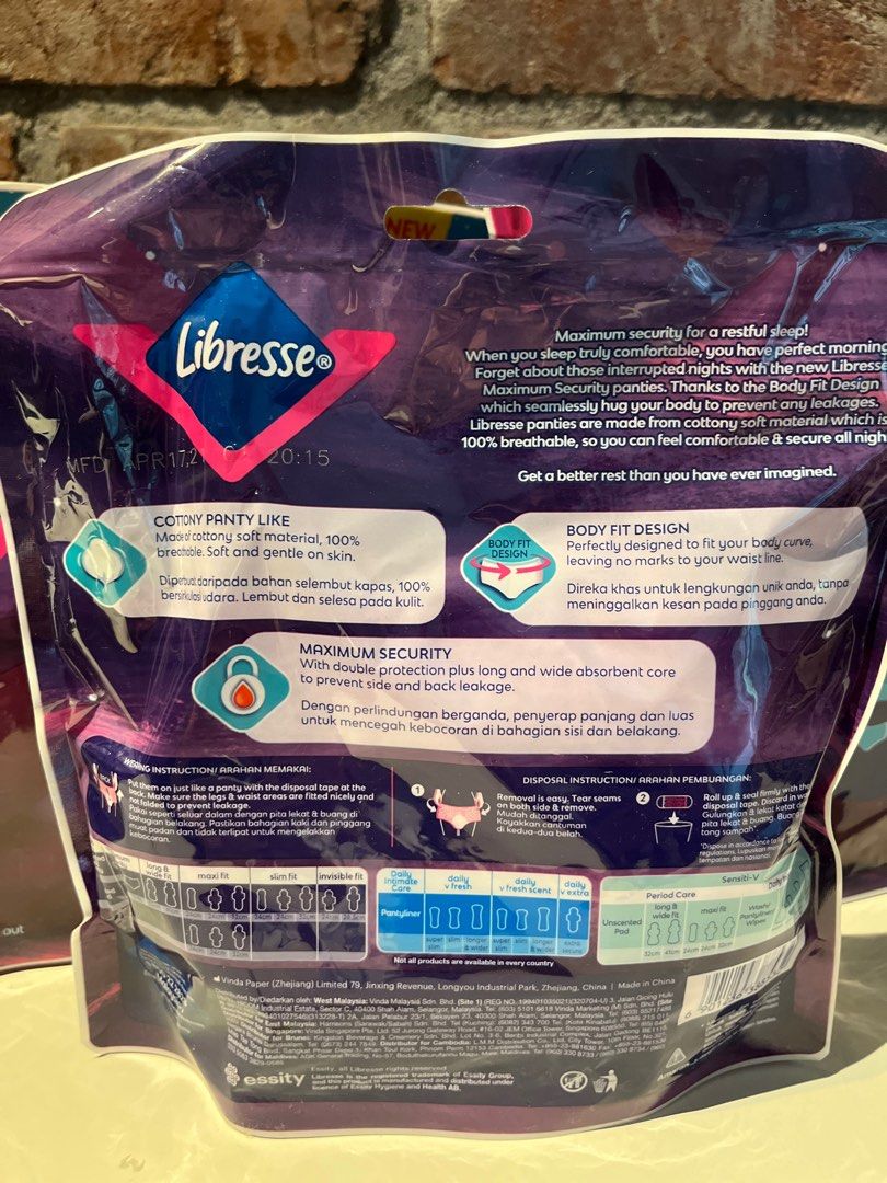 Libresse night secure disposable panties 2 panties in a pack (NEW), Beauty & Personal Care