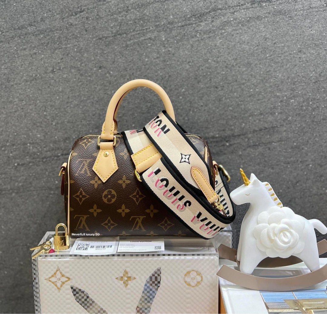 LV Speedy Bandouliere 20 Giant monogram, Luxury, Bags & Wallets on Carousell