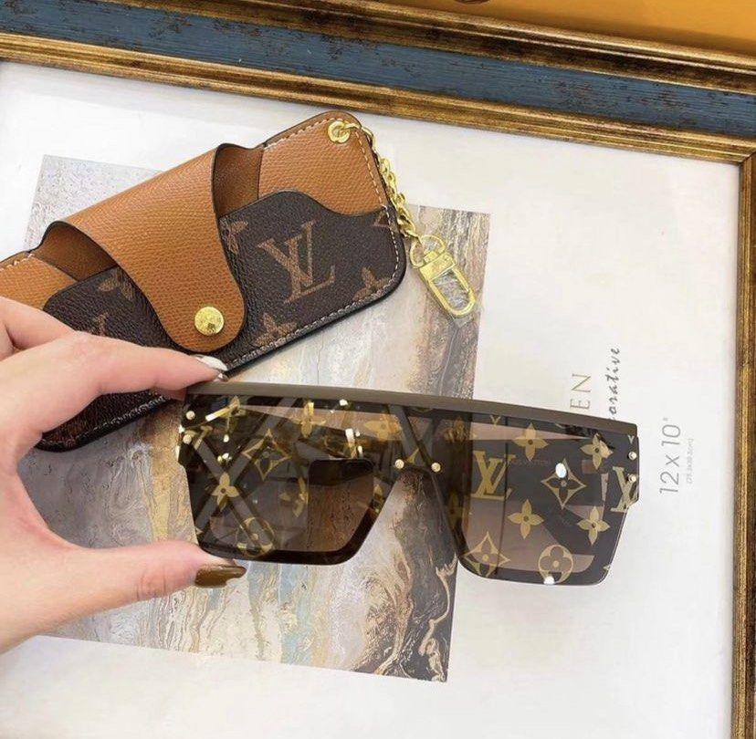 LV 4MOTION SUNGLASS (Category: Luxury Accessories) located in Manila. Submitted by chicandbaddie (Listing ID 1223724335, Image 3). Description: dm.