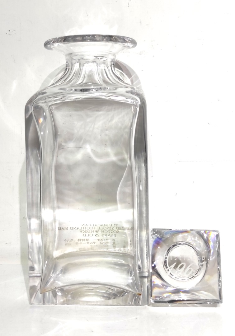 出産祝いなども豊富 25years DECANTER MACALLAN The old 空箱