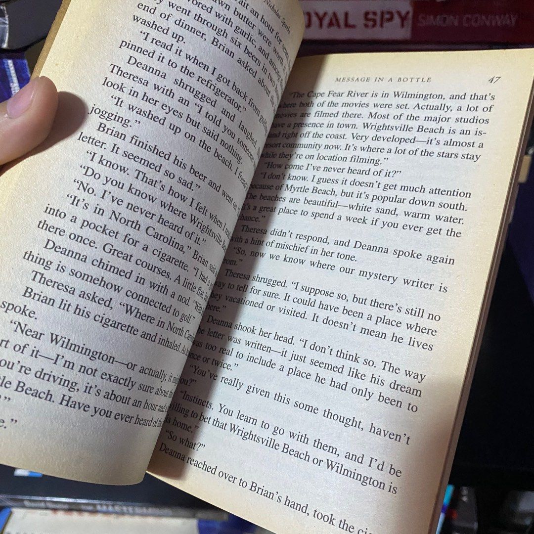 Message in a Bottle by Nicholas Sparks, Hobbies & Toys, Books