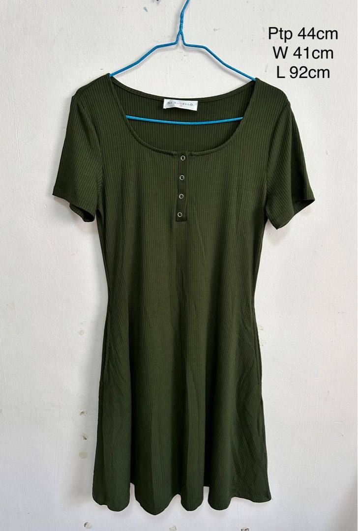 NEONMELLO OLIVE GREEN KNITTED DRESS, Women's Fashion, Dresses & Sets