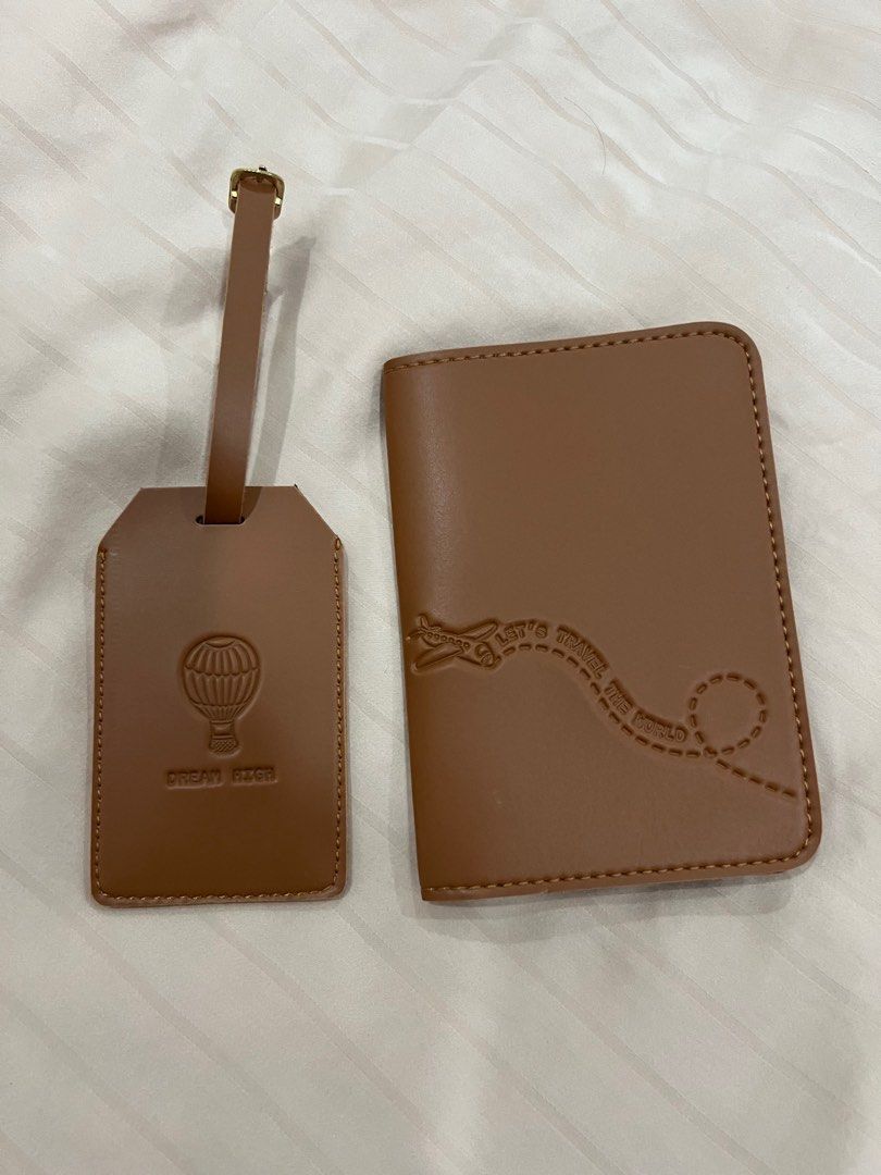 NEW Passport Holder Bag Name Tag Travelling Duo Set , Hobbies & Toys