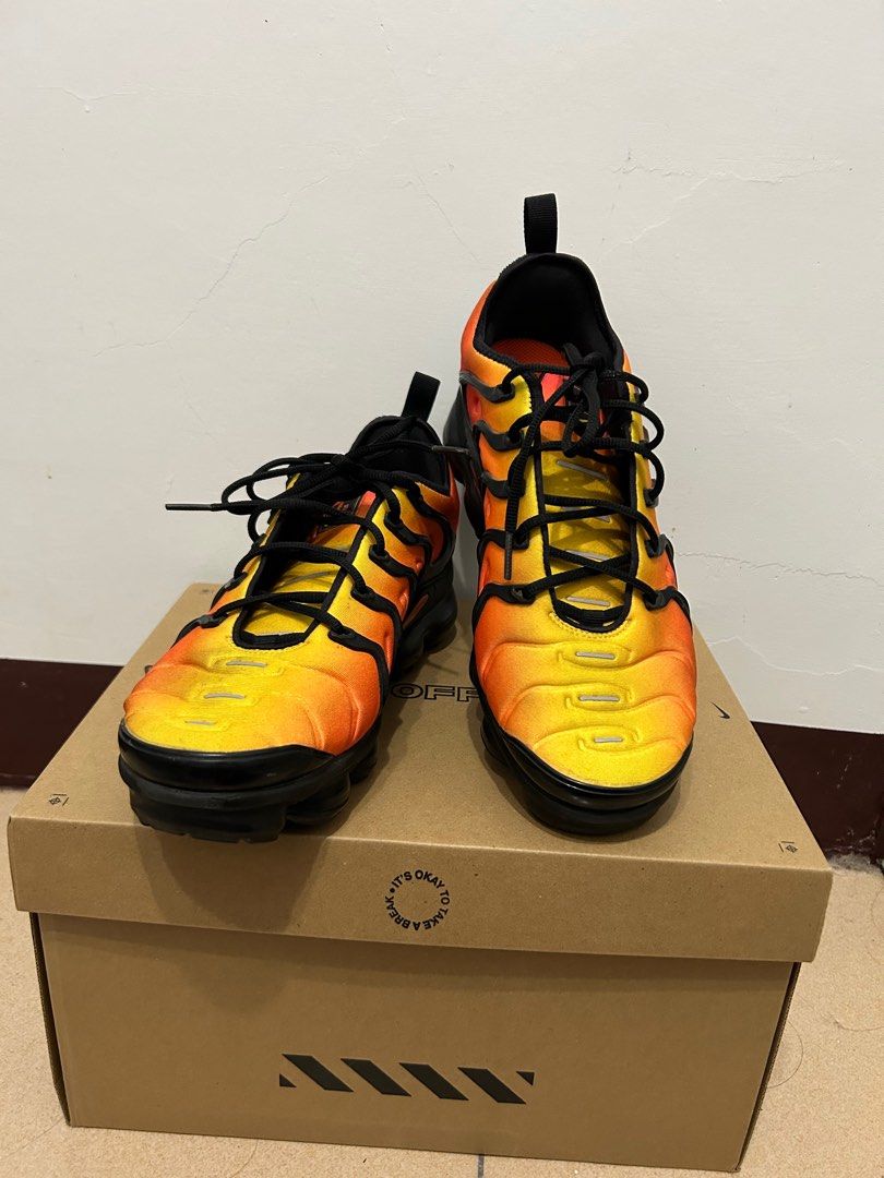 nike vapormax sunset orange