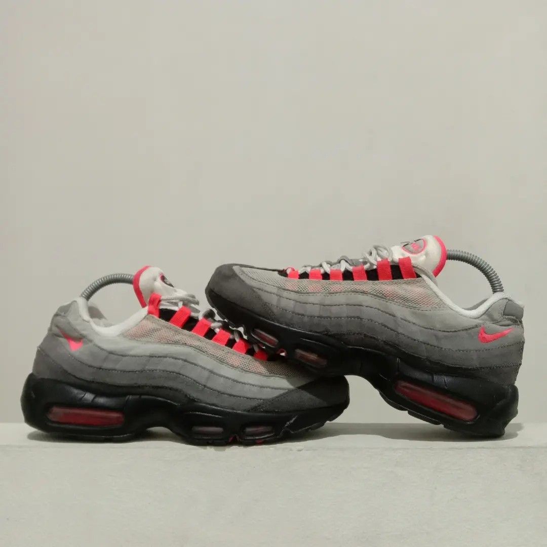 nike 95 solar red