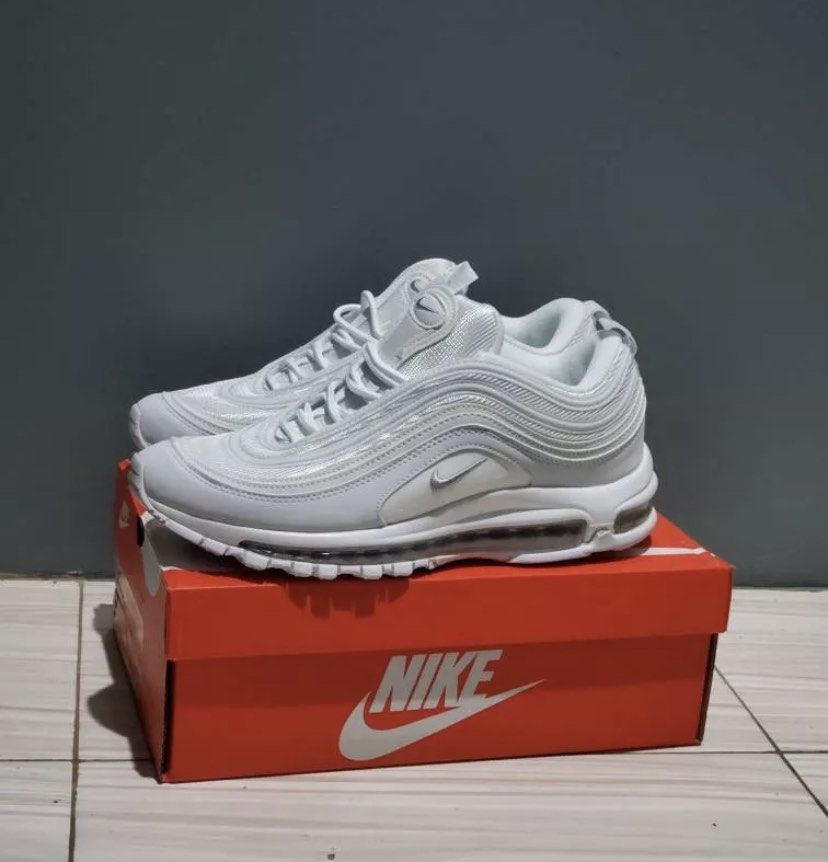 airmax97 triple white