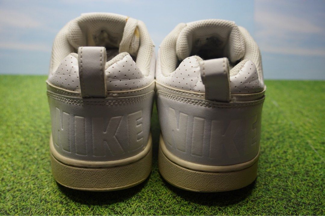 nike court borough 42.5