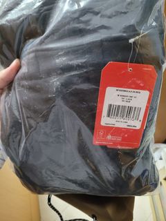 （分類：）位於 。 由 sfleungaaa 提交（商品編號 1223759140，圖片 1）。簡介： 。