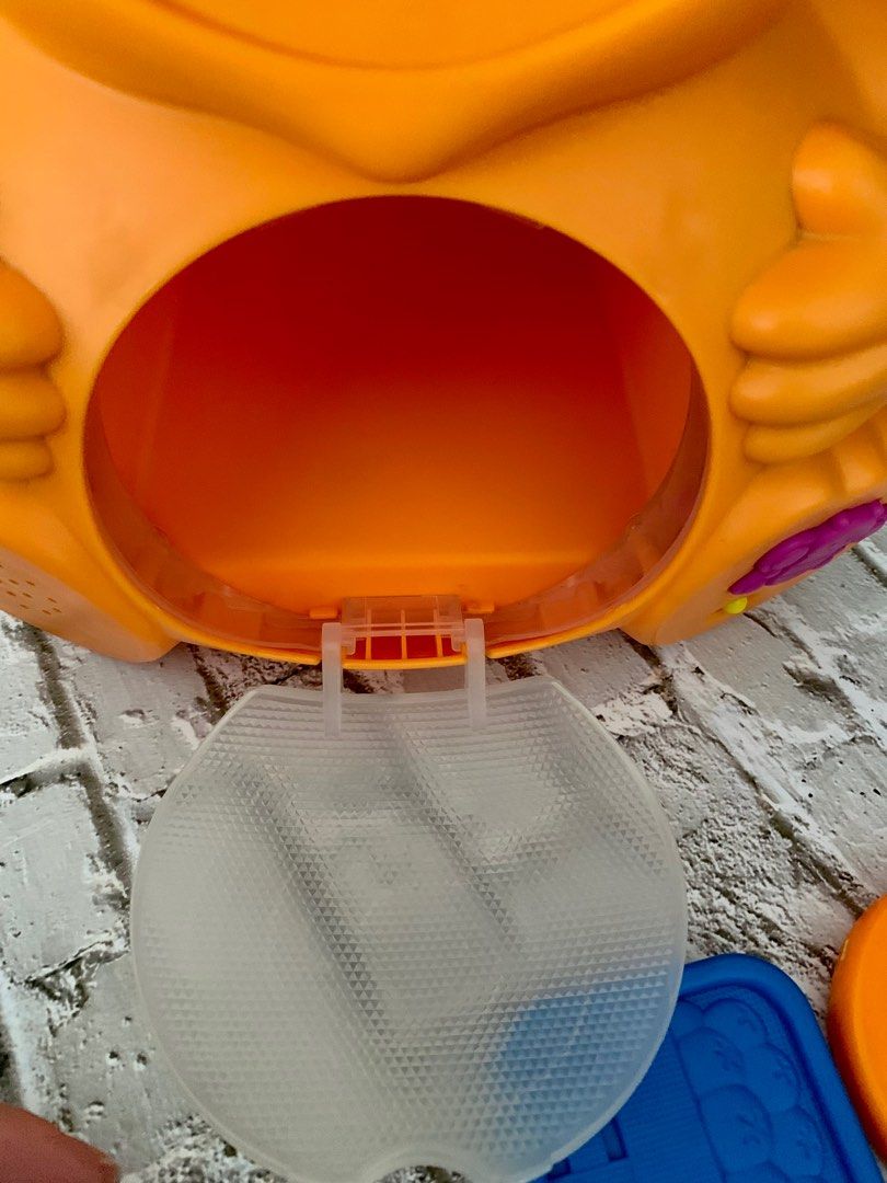 Playskool talking hippo (Category: Educational & Learning Toys) located in Paranaque City. Submitted by shop333 (Listing ID 1223666025, Image 3). Description: Best educational toy for your child. This talking hippo can speak english and spanish. Help your kids learn shapes and colors every time your little one feeds the hippo with the pelets. If you feed it the red heart, he will smartly say the shape and color in your chosen language. This origi
