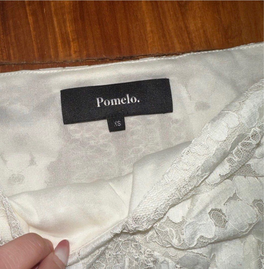 Pomelo White Lace Top (Category: Blouses) located in Taguig. Submitted by apaba (Listing ID 1223659987, Image 2). Description: .