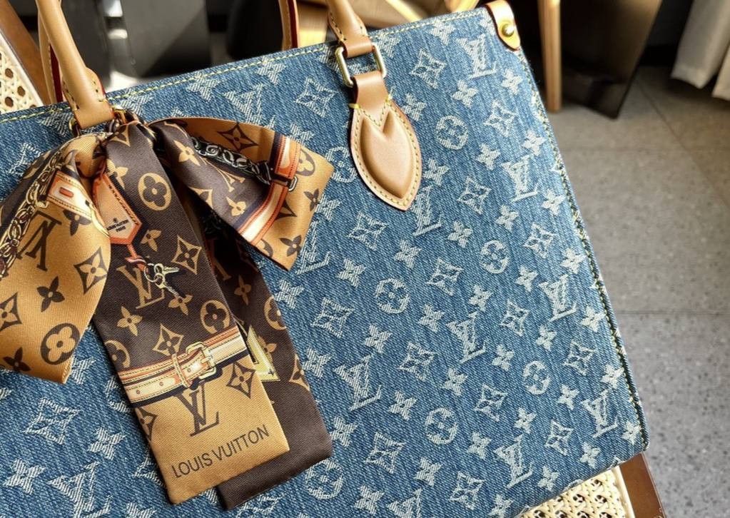PRE-ORDERFOR UNISEX- Premium Quality Louis Vuitton Denim Tote, Women's  Fashion, Bags & Wallets, Tote Bags on Carousell