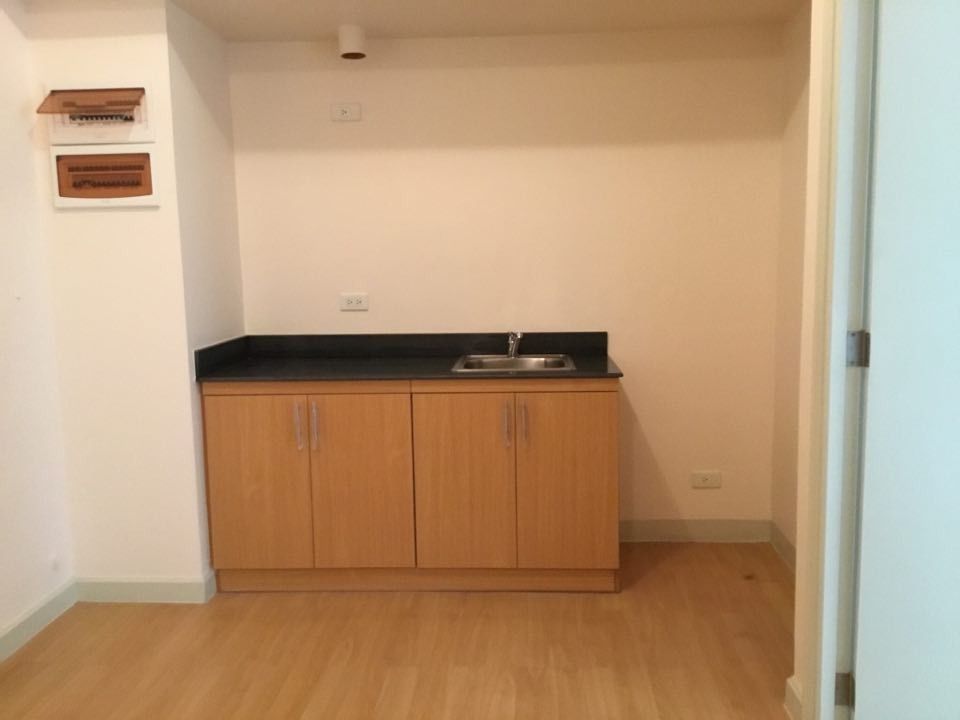 Rent to own condominium in manila ermita pedro gil malate paco