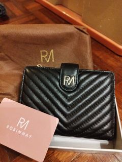 (Category: ) located in . Submitted by emilytan11 (Listing ID 1223702002, Image 1). Description: .