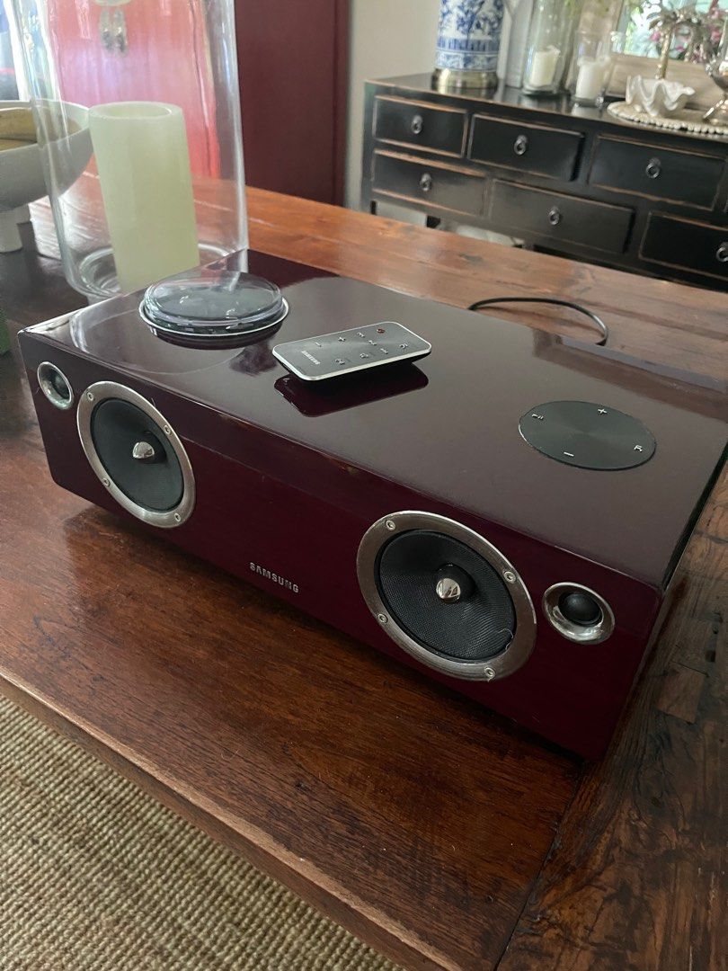 Samsung speaker (not working), Audio, Other Audio Equipment on Carousell