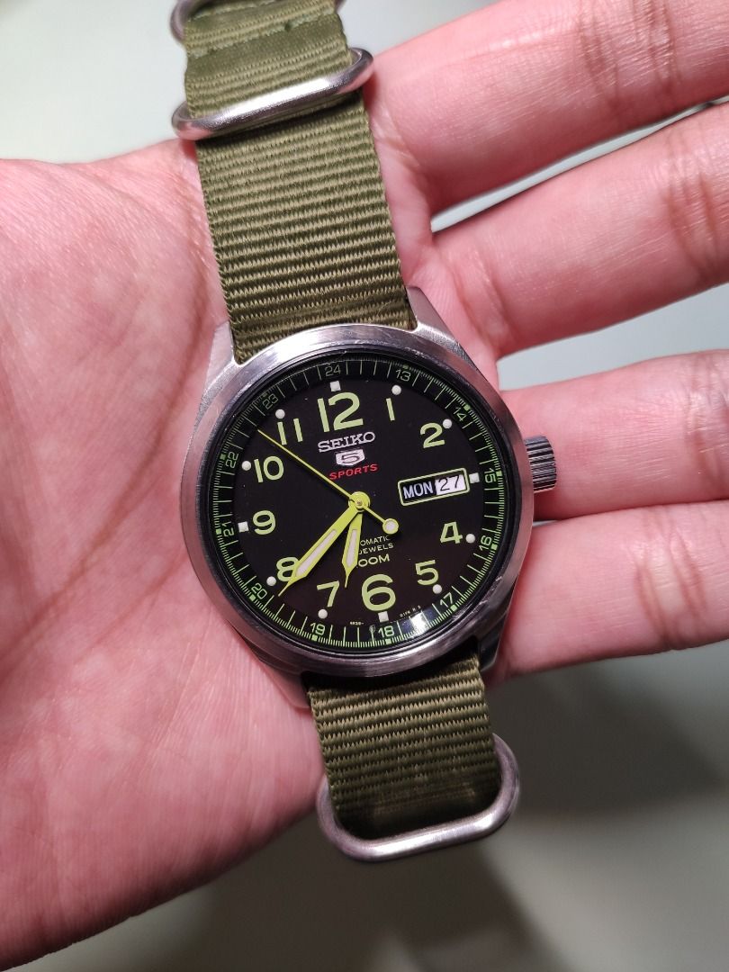 Seiko sport 5 military 2025