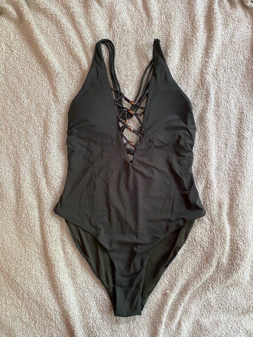 Sexy Onepiece, Women's Fashion, Swimwear, Bikinis & Swimsuits on Carousell