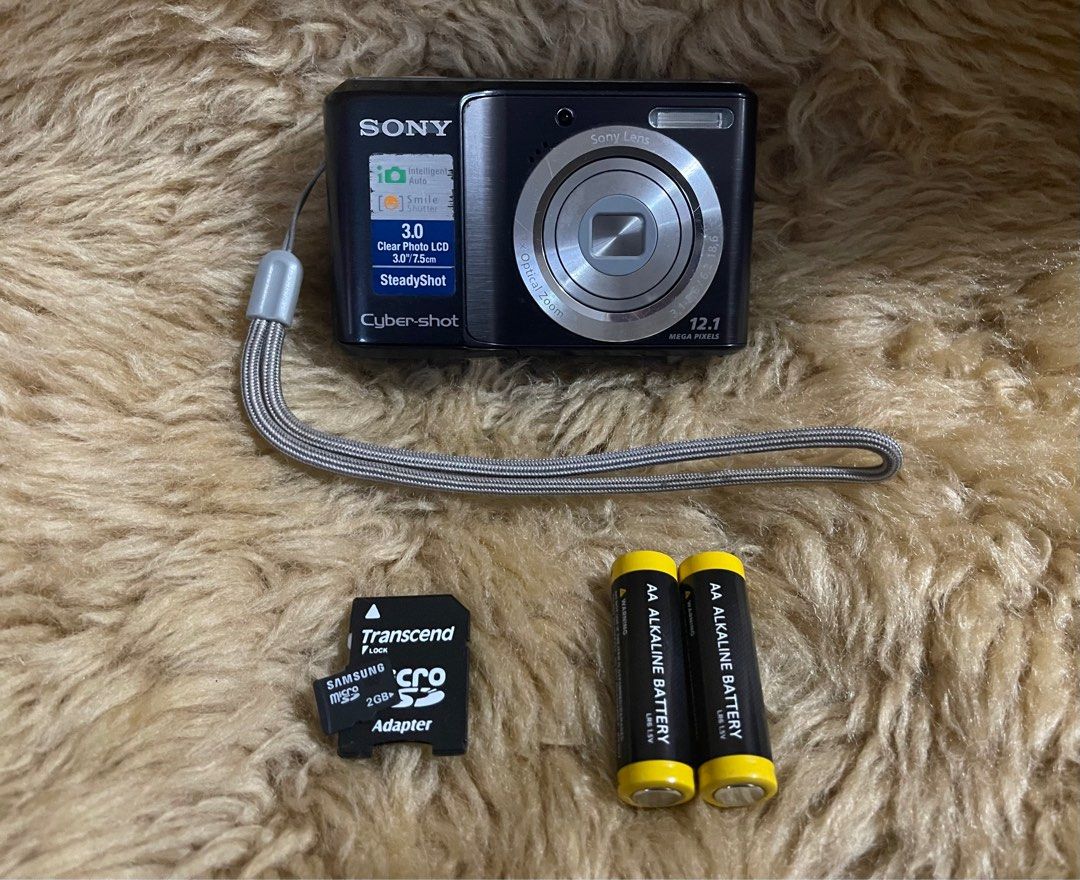 Sony Cybershot DSCS2100 Digital Camera, Photography, Cameras on Carousell