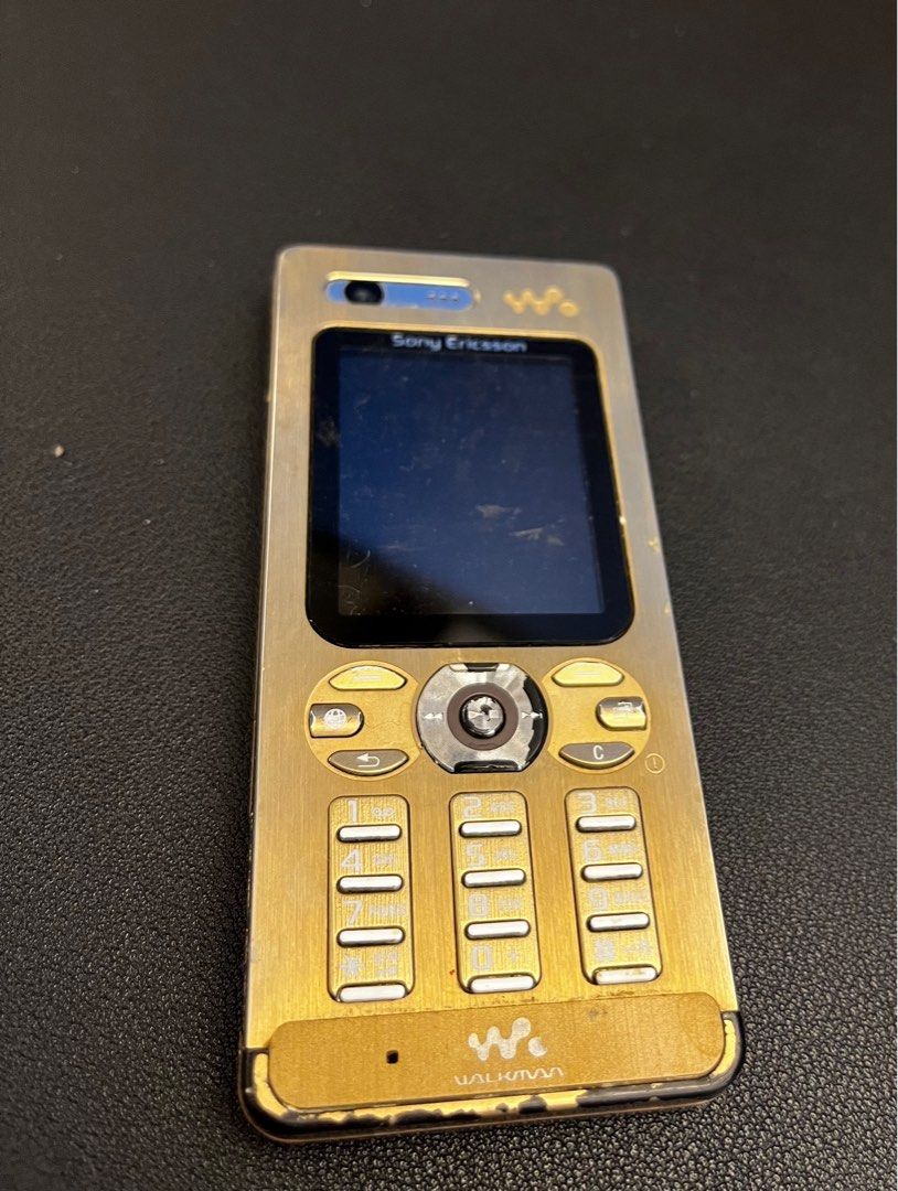 Original Sony Ericsson W880 W880i 3G Mobile Phone 1.8'' TFT Screen