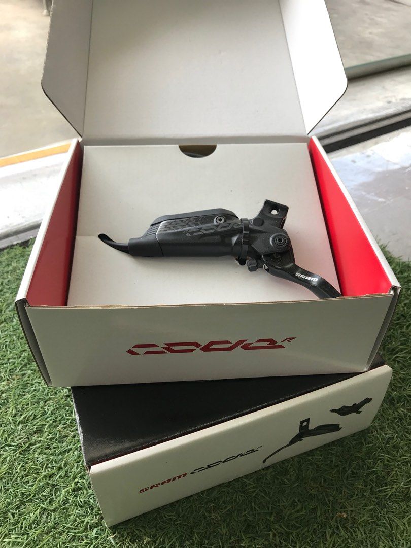 SRAM CODE R (Category: Parts & Accessories) located in Singapore. Submitted by baikcycles (Listing ID 1223604627, Image 1). Description: We provide installation at additional $50 Deal at 470150 APPLICATION (DB) MTB BRAKE TYPE Hydraulic COLOR (DB) Diffusion Black BLADE MATERIAL Aluminum - Forged ORIENTATION Front, Rear PAD TYPE (DISC) Steel-backed metal sintered BRACKET (DISC BRAKE) Direct mount DIR REACH ADJUST Tool-free CONTACT ADJUST No HYDRAUL