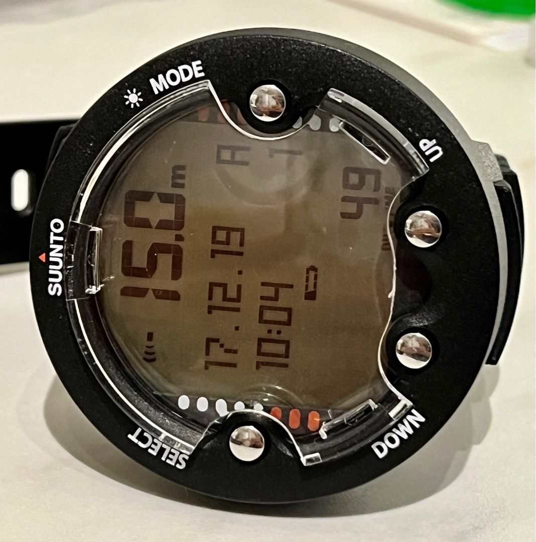 Suunto Zoop Novo Black dive computer, Mobile Phones & Gadgets