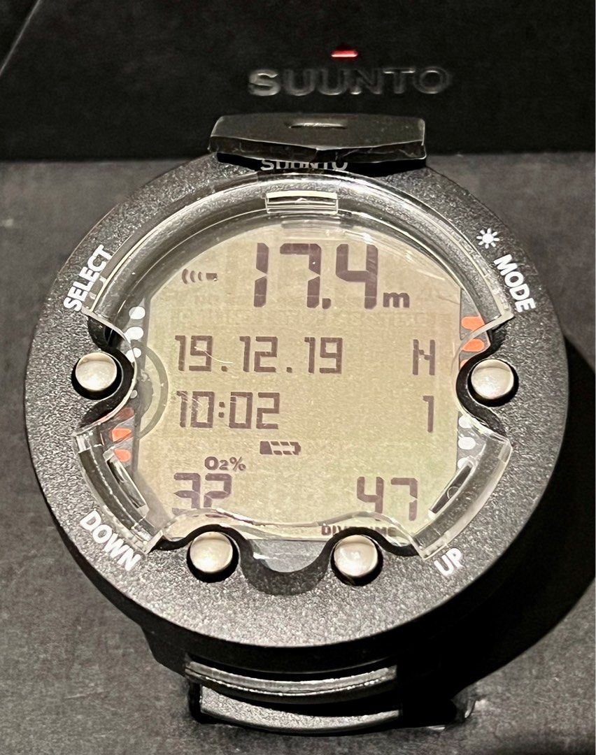 Suunto Zoop Novo Black dive computer, Mobile Phones & Gadgets