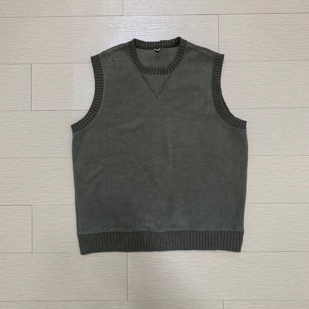 Uniqlo fleece vest best sale
