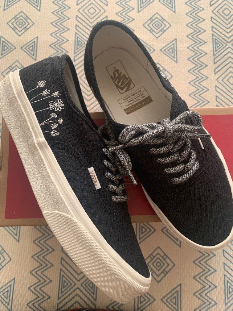 Vans Eco Theory Embroidered Flowers