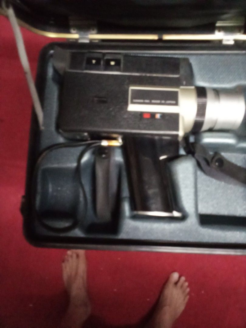 Vintage canon movie camera on carousell