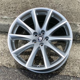 19” Jaguar Original Staggered rIm