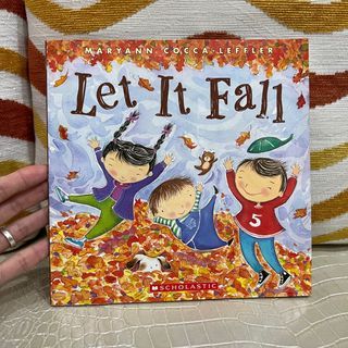 8新 Let it fall英文繪本 童書