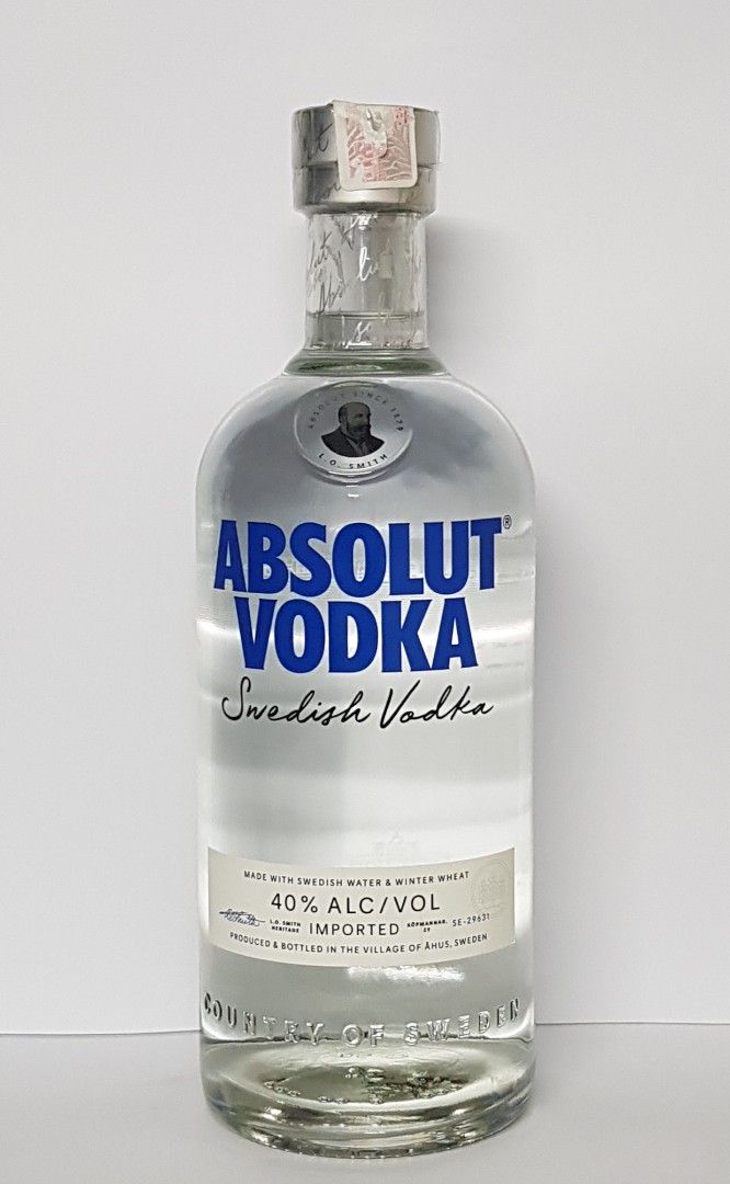 Absolut Vodka 750ml, Makanan & Minuman, Minuman Tidak Beralkohol di