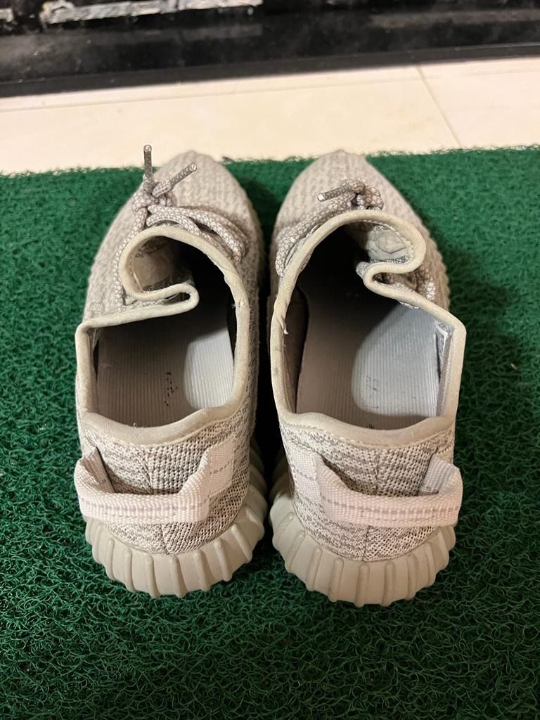 Adidas Yeezy Boost 350 V1 Moonrock US11