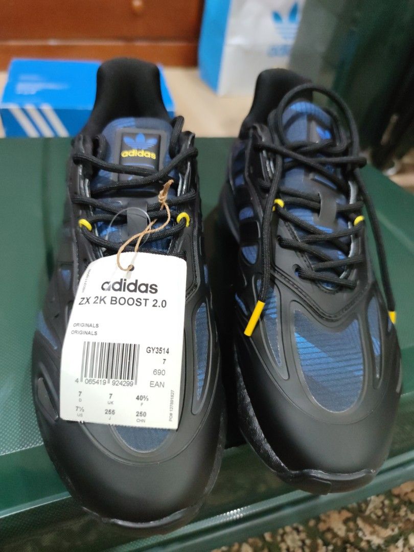 Adidas ZX 2K Boost Manchester United, Men's Fashion, Footwear, Sneakers