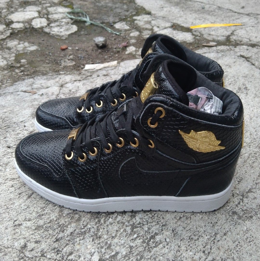 Air Jordan 1 Retro High OG Pinnacle Black Fesyen Pria Sepatu