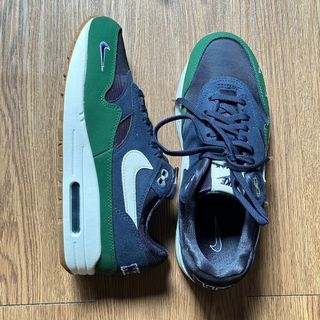 Air Max (Obsidian/White/MidnightNavy/Green)