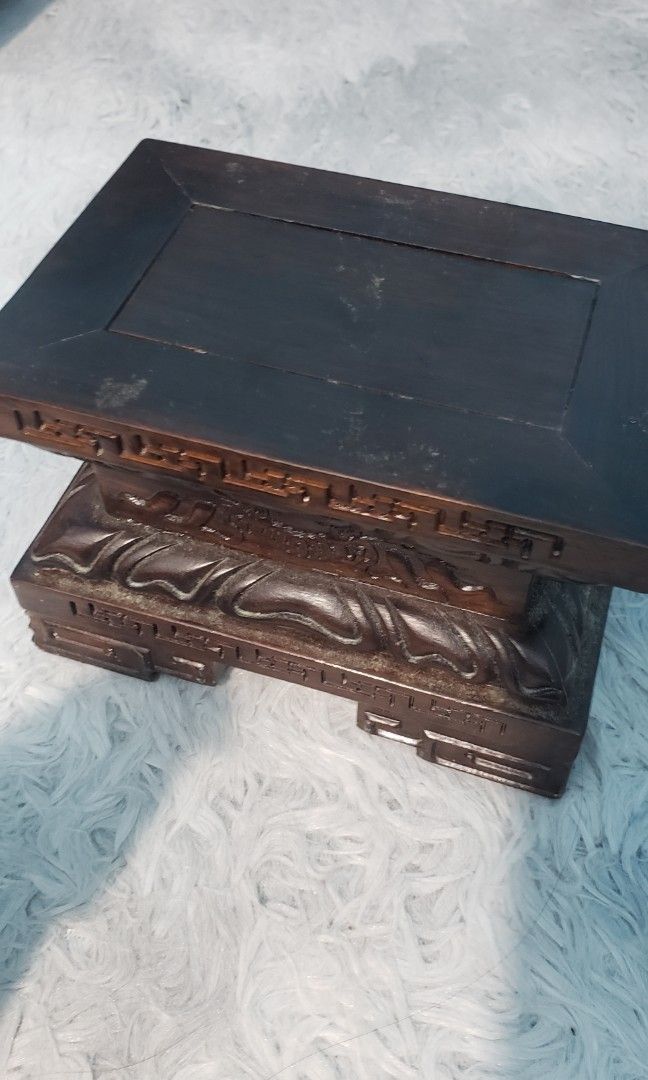 Antiq heavy wood altar (Category: Religious Items) located in Manila. Submitted by mistej (Listing ID 1223801535, Image 1). Description: antic hardwood altar for religious things.