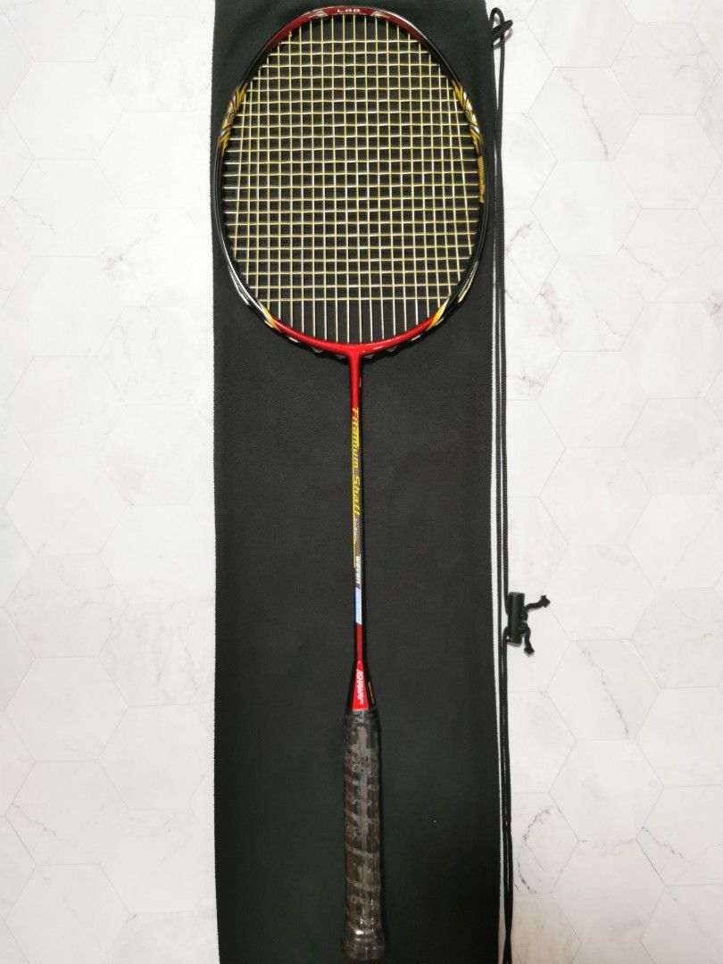 Ashaway Palladium XT 1000 Carbon Woven Badminton racket, Sports Equipment, Sports & Games