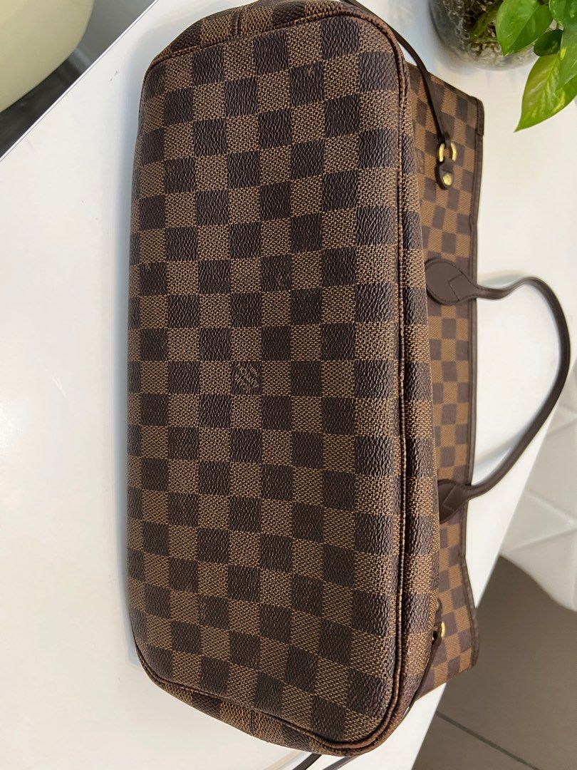 Authentic Louis Vuitton Neverfull MM – Relics to Rhinestones