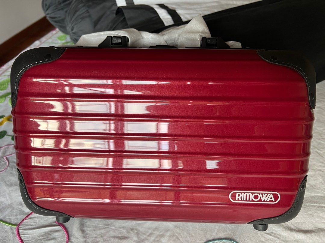 リモワ 『Samba Nova』 ビューティーケース ルビーレッド【18