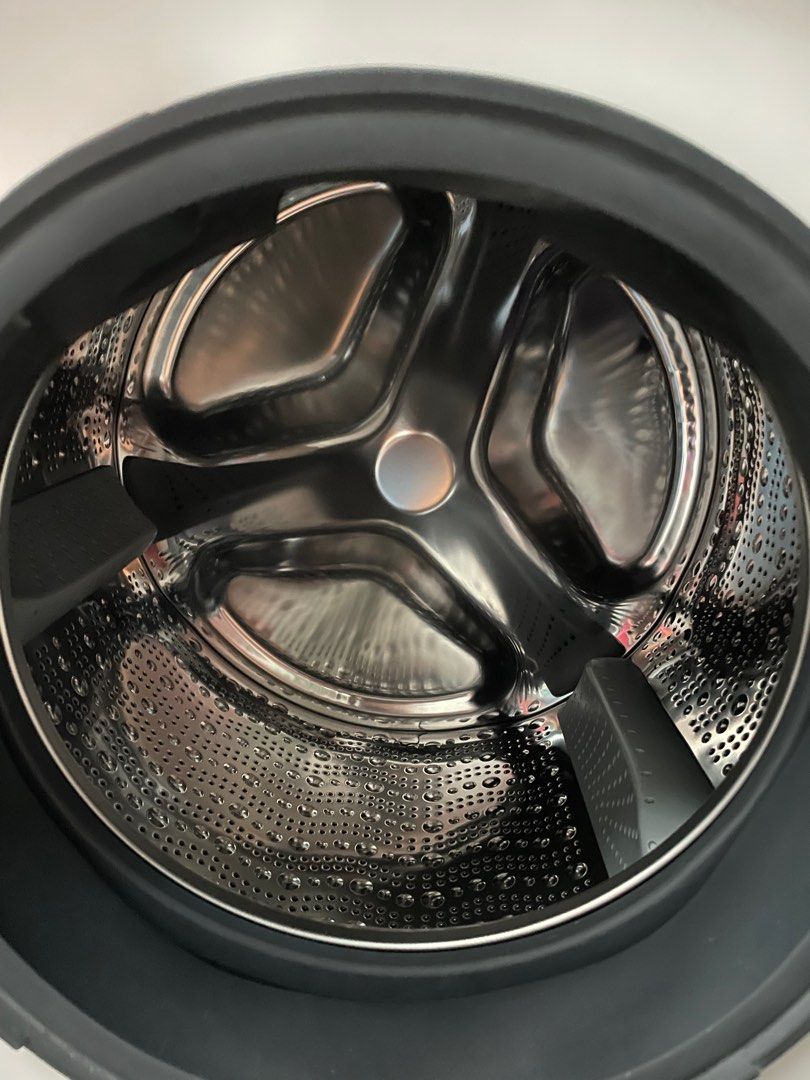 Bosch washing machine (German made), TV & Home Appliances, Washing