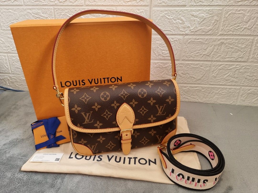 Replica Louis Vuitton Diane Bag In Monogram Empreinte Leather M46386