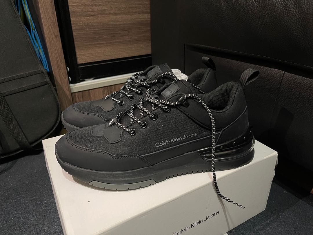 Calvin Klein Sporty Runner Comfy Shoes Men s Fashion Footwear