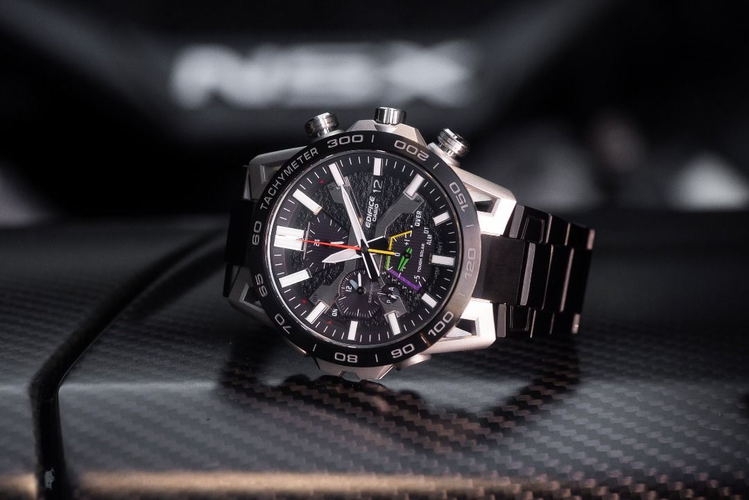 Casio Edifice EQB 2000DC 1A Sospensione Solar Power Chronograph