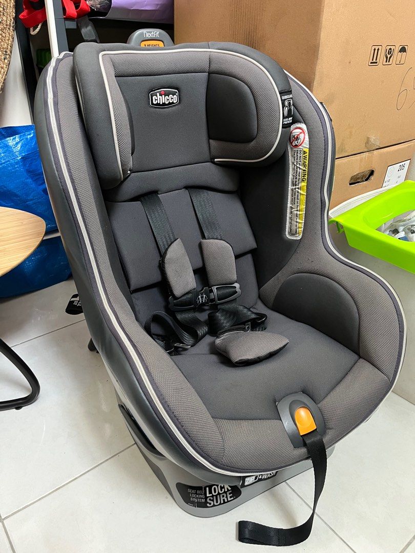 Chicco nextfit zip negotiable Babies Kids Going Out Car