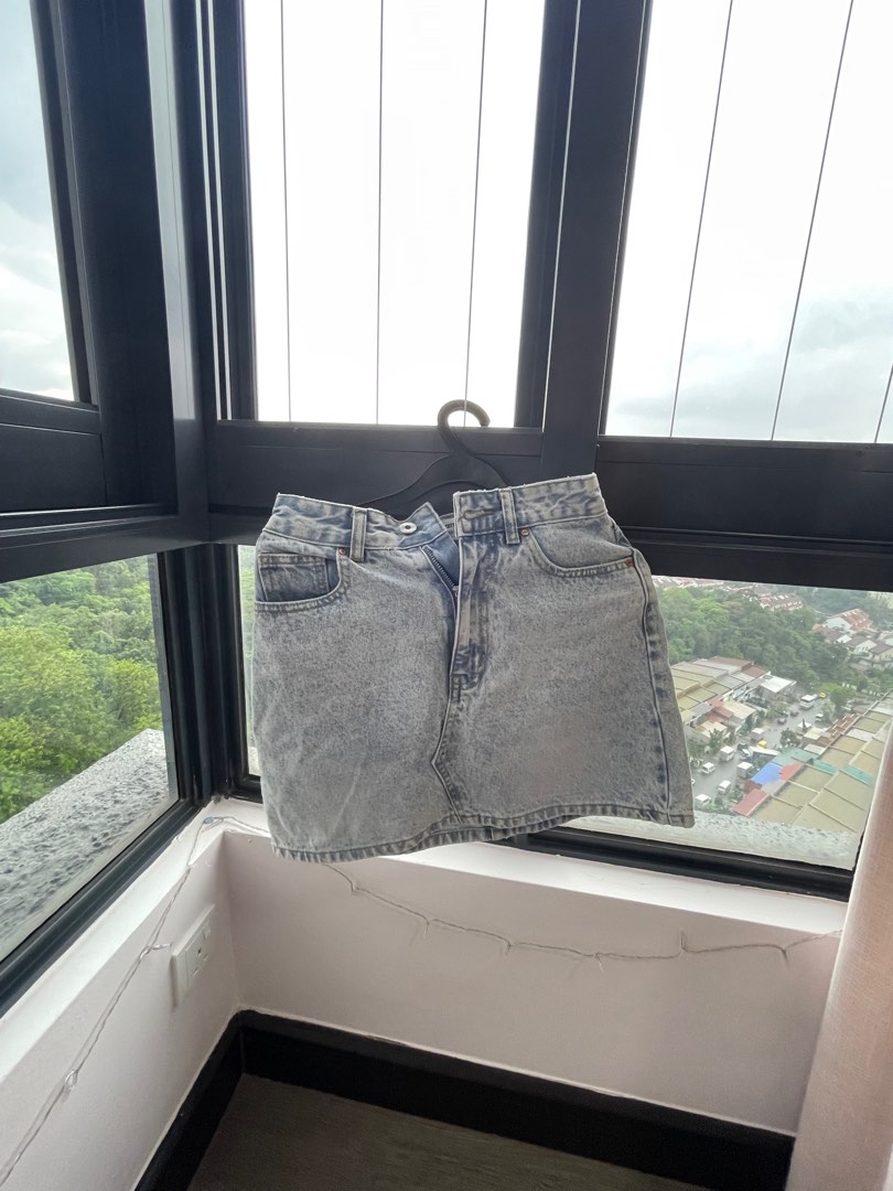 Cotton on high waist denim skirt, Women's Fashion, Bottoms, Skirts on