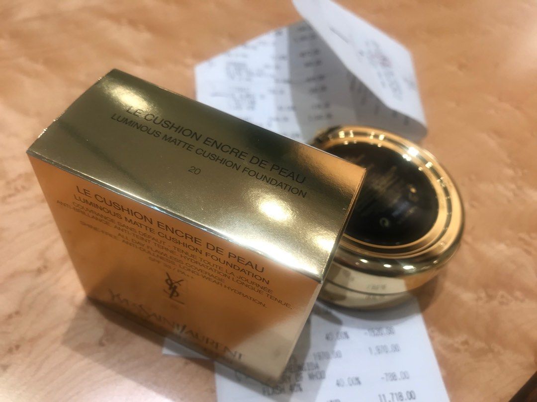 DFS 15g YSL cushion 20 YVES SAINT LAURENT EDP LE CUSHION Carousell