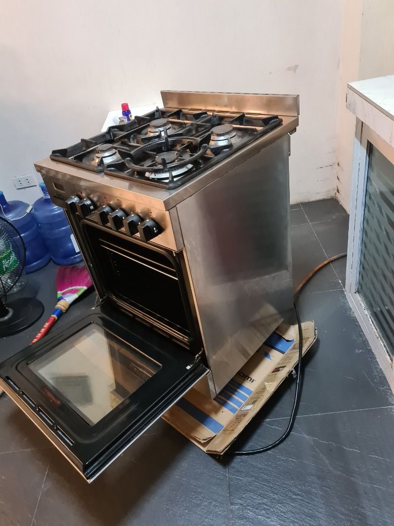 Elba Gas range with oven range cooker baking italian brand on Carousell