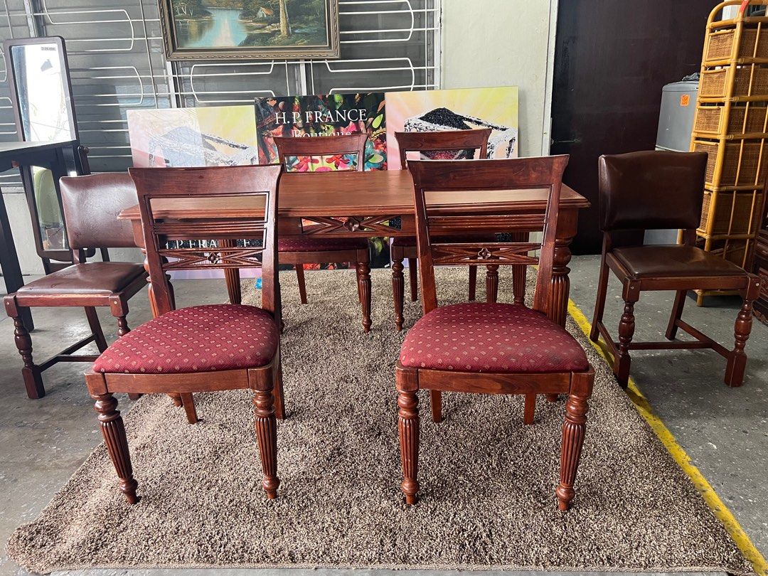 Elegant Solid wood dining table with 6 chairs on Carousell
