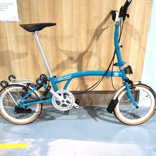 (Category: ) located in . Submitted by bikerepublic (Listing ID 1142368140, Image 1). Description: .